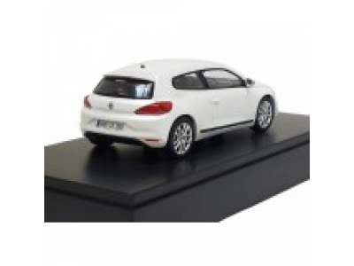 Модель автомобиля Volkswagen Scirocco, Scale 1:43, White Pearl Metallic, артикул 1K8099300Q0K1 от VAG Модель автомобиля Volkswagen Scirocco, Scale 1:43, White Pearl Metallic, артикул 1K8099300Q0K1